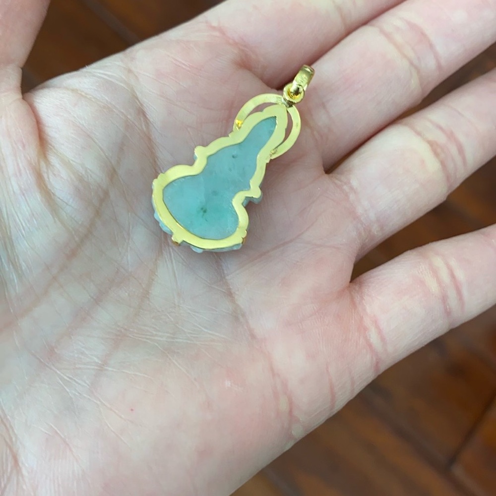 14K Solid Gold Kwan Yin Guanyin Female Buddha Natural Jadeite Jade Pendant - Picture 3 of 8